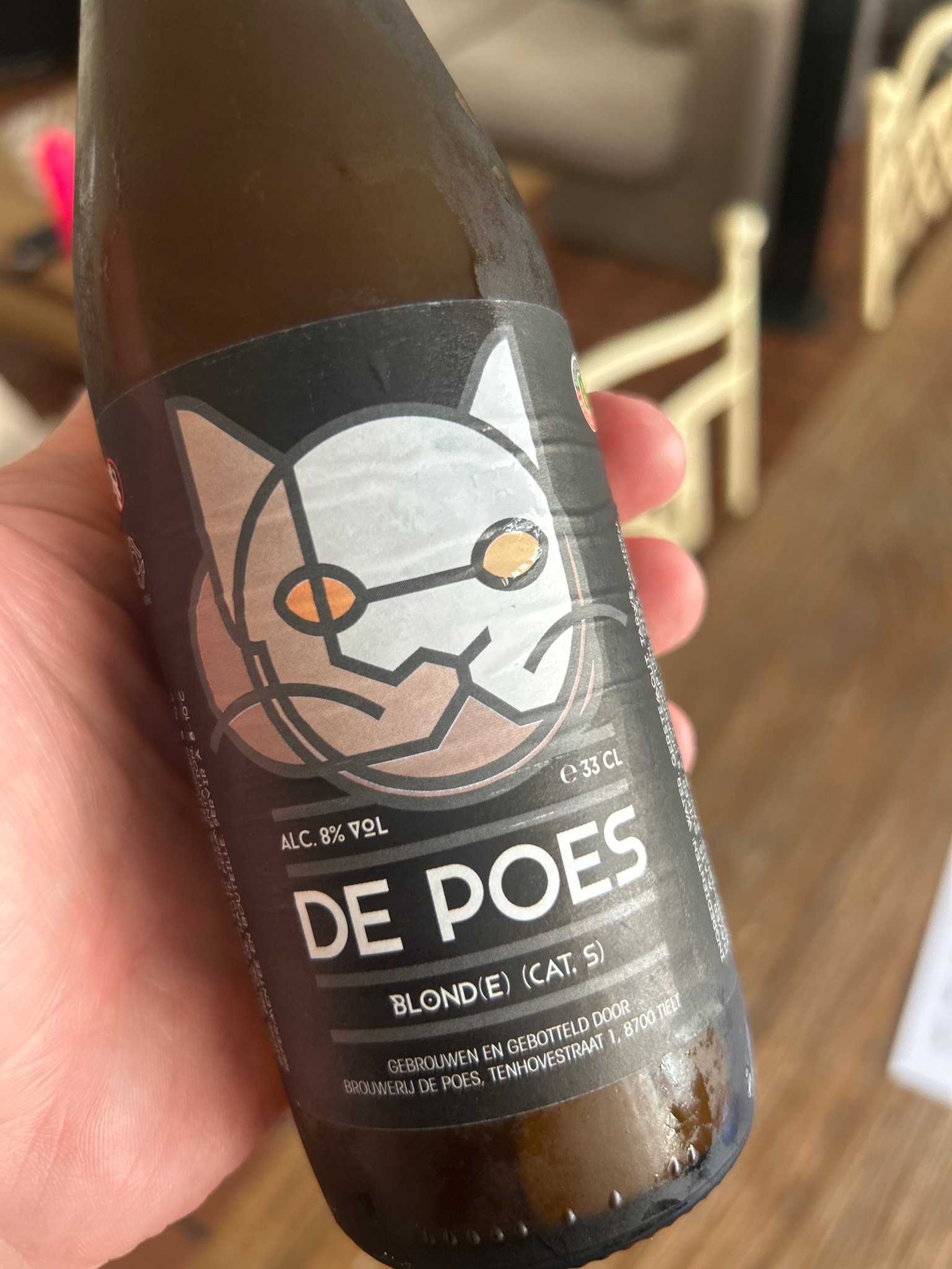 De Poes Blond(e) (Cat. 5), Brouwerij De Poes