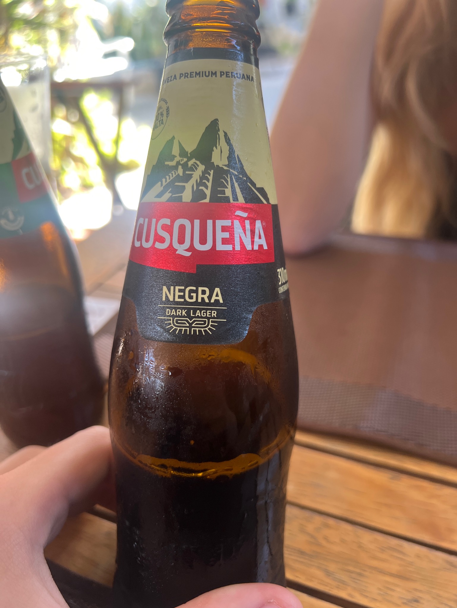 Cusqueña Negra / Dark Lager, Unión de Cervecerías Peruanas Backus y Johnston (ABInBev)