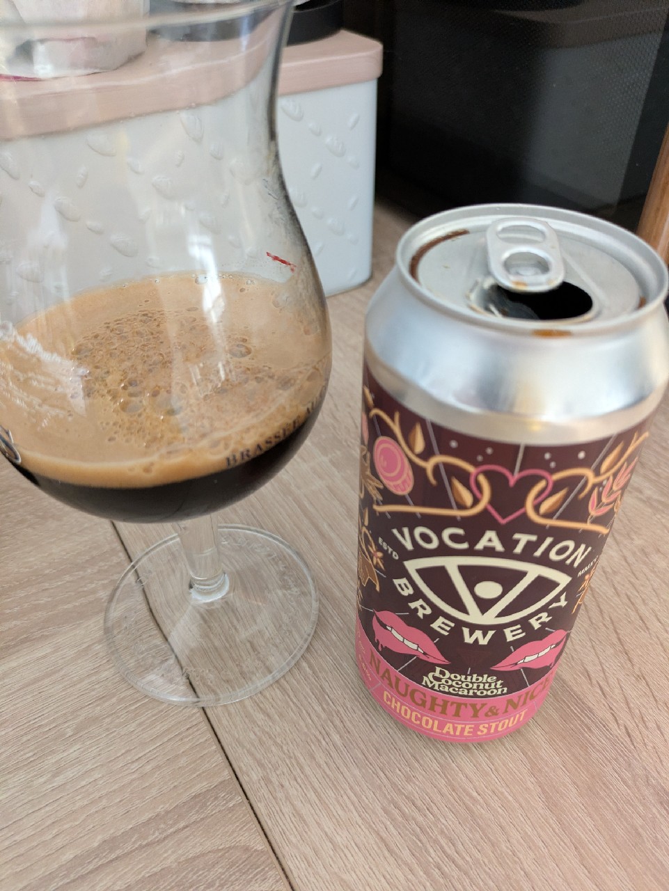 Naughty & Nice: Double Coconut Macaroon Chocolate Stout, England