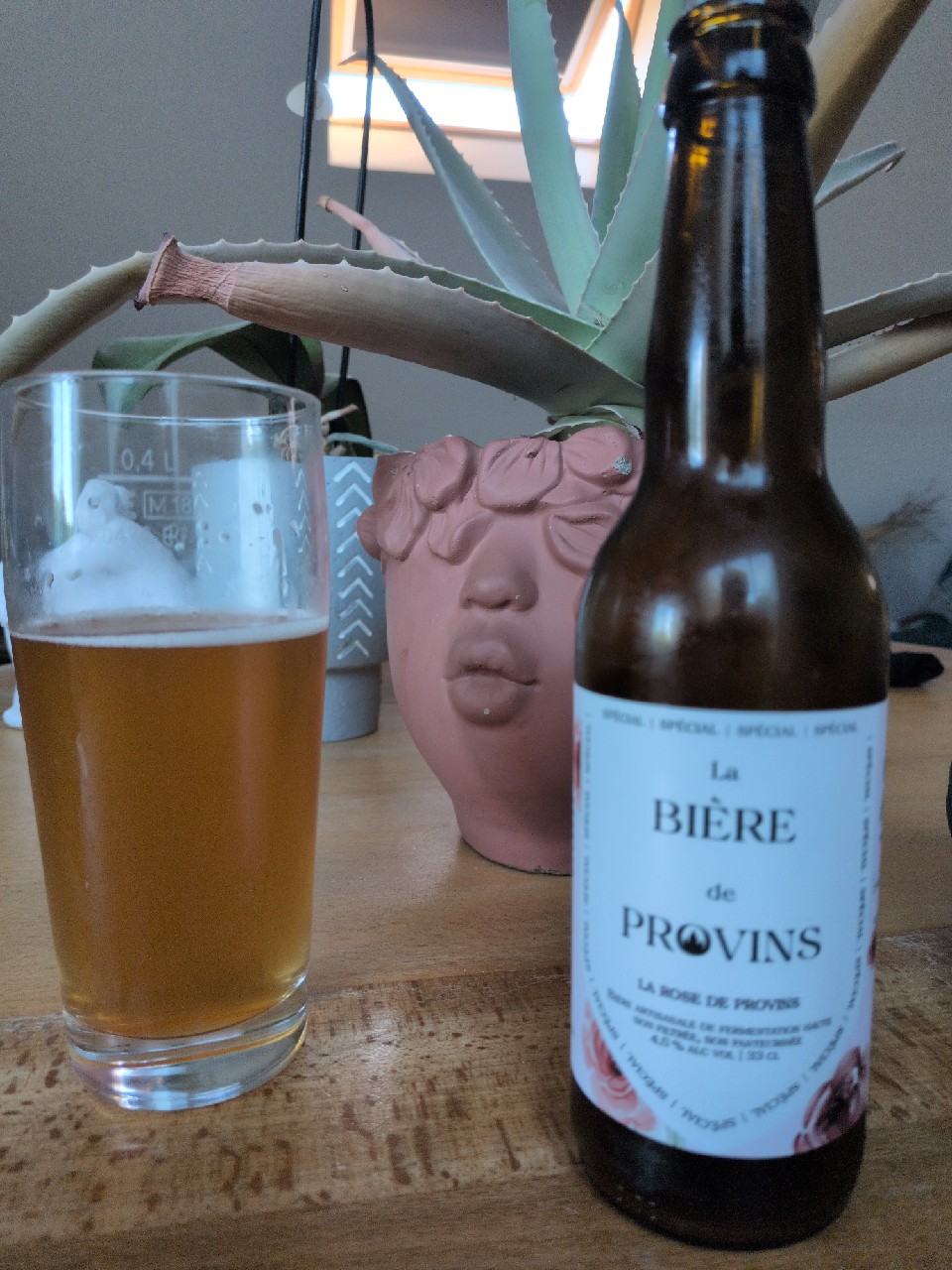 La Rose De Provins, La Bière De Provins
