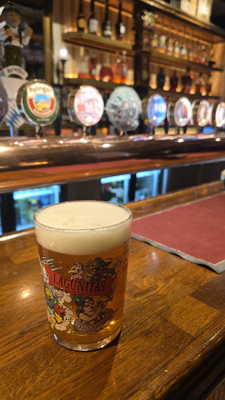 Lagunitas IPA, Lagunitas Brewing Company (Heineken)