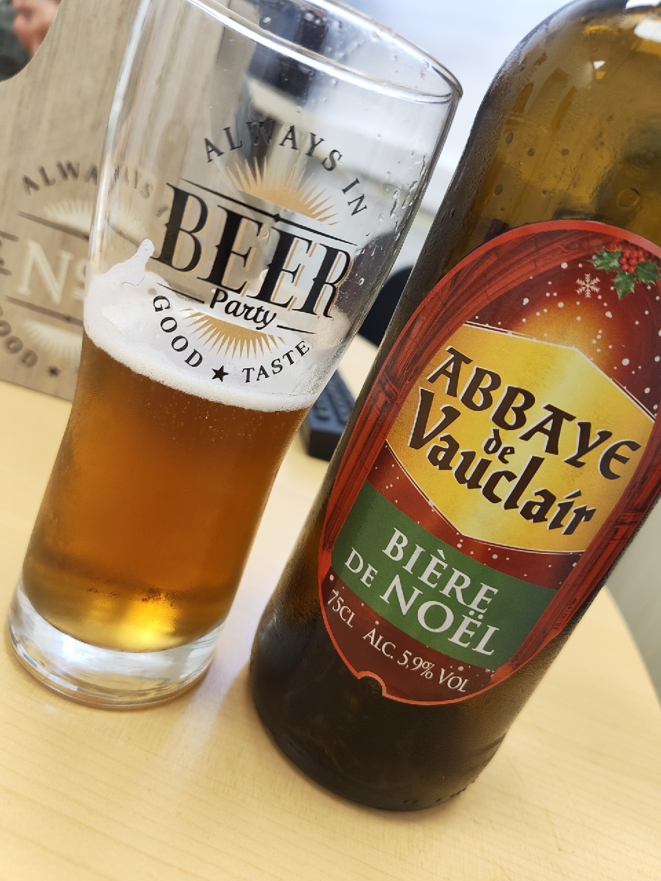 Abbaye De Vauclair - Bière De Noël, Brasserie Champigneulles (TCB)