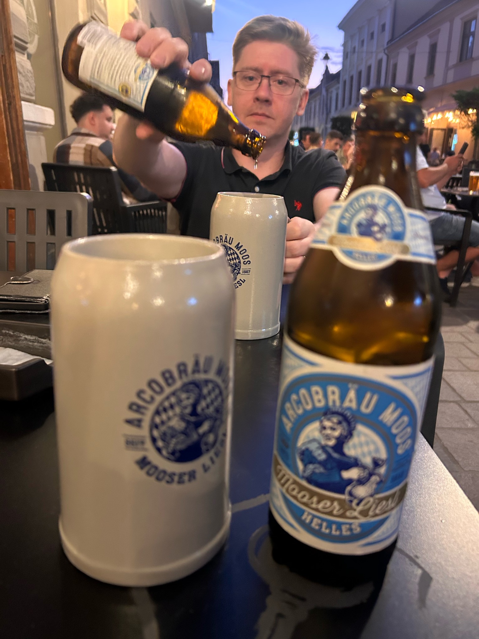Mooser Liesl Helles, Arcobräu Gräfliches Brauhaus