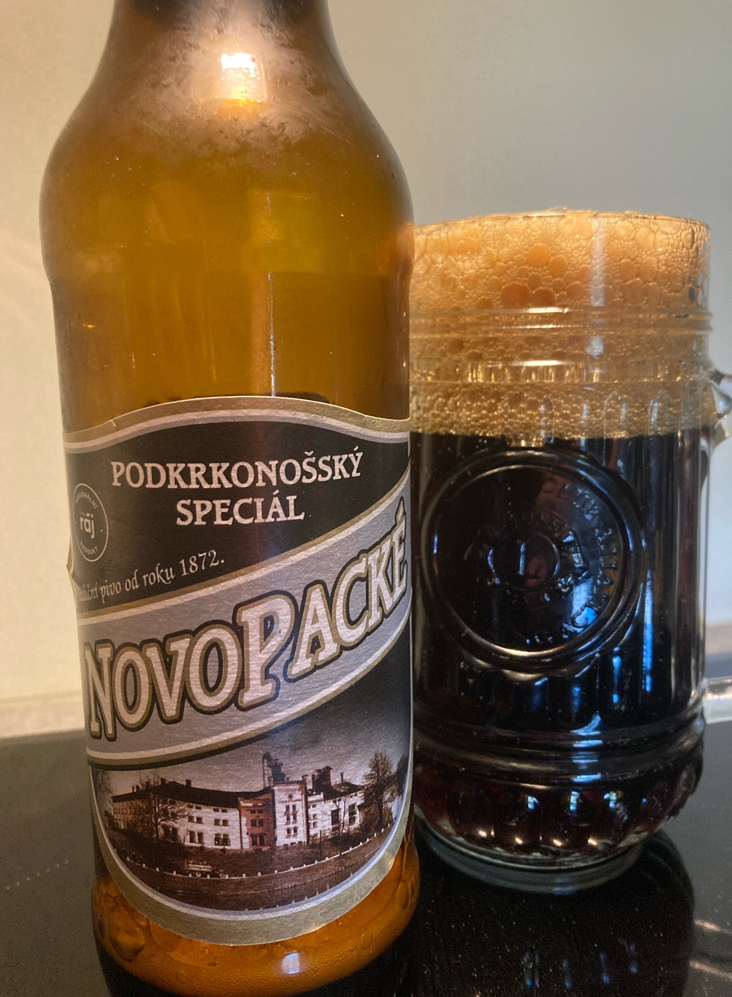 Novopacké Pivo Podkrkonošský Speciál Tmavý, Pivovar Nová Paka