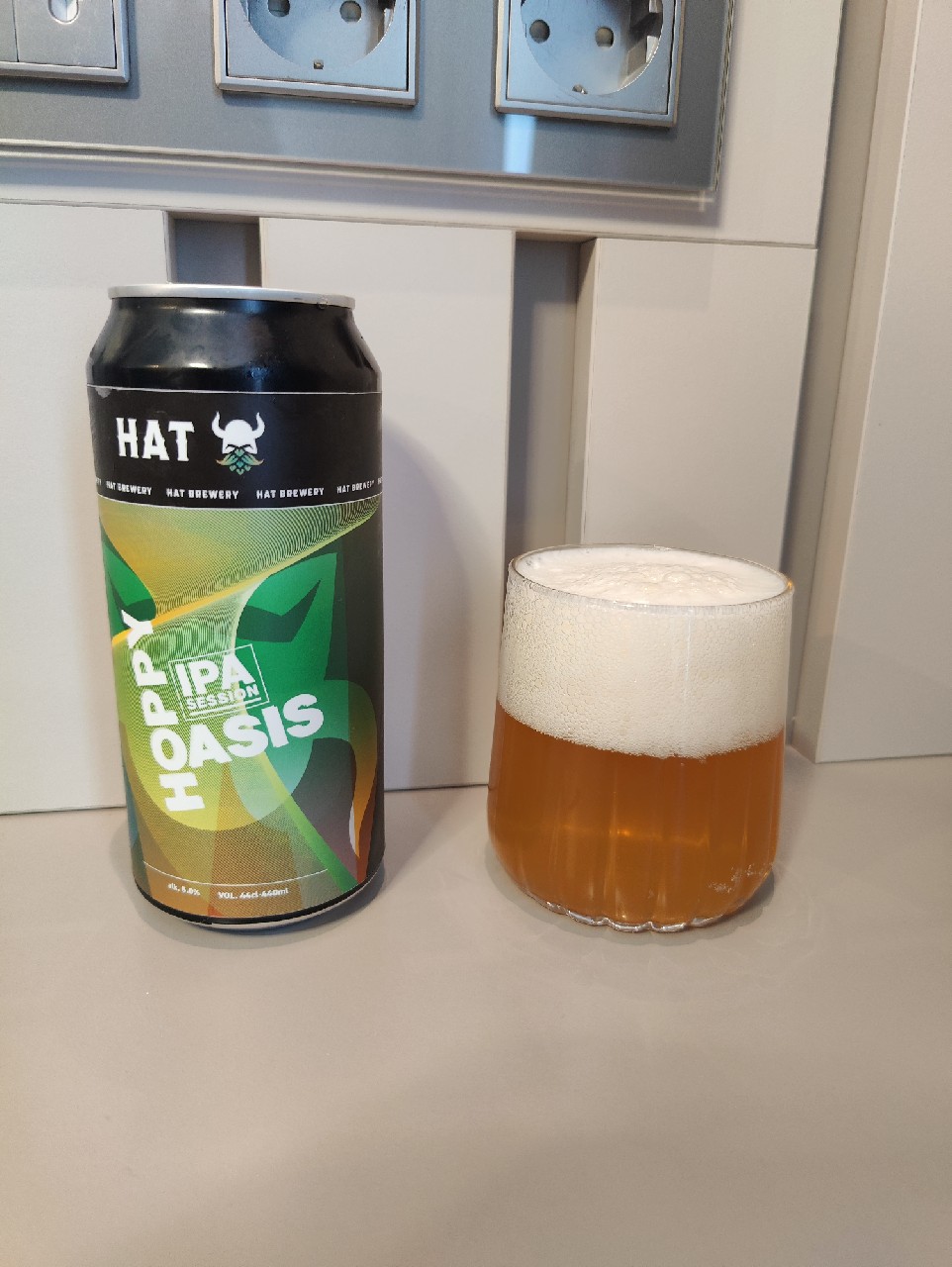 Hoppy Oasis, Hat Brewery