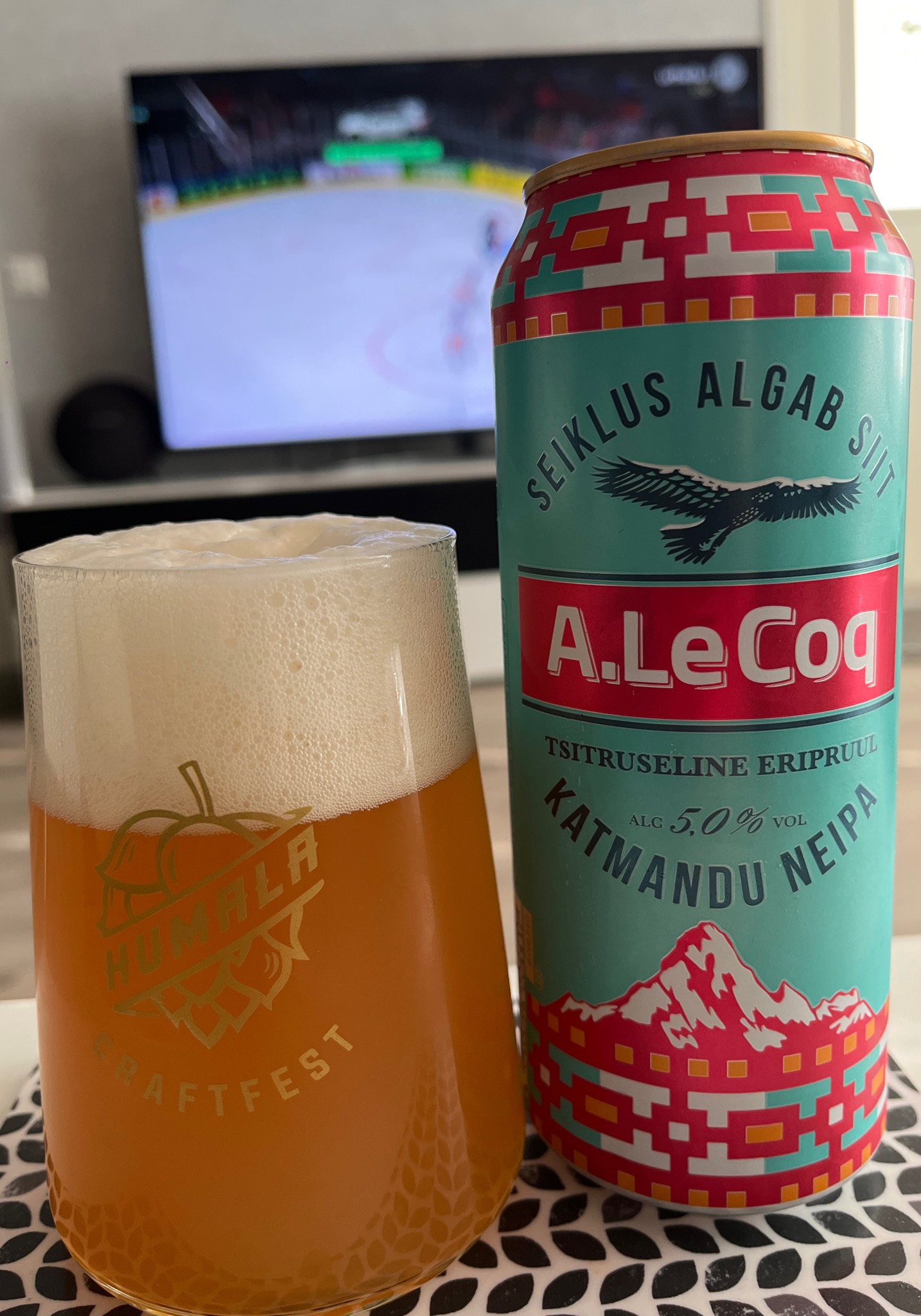 katmandu neipa, Estonia