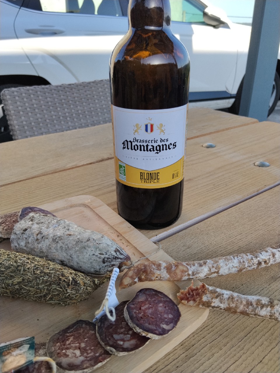 Brasserie Des Montagnes Blonde Triple, Brasserie Des Montagnes