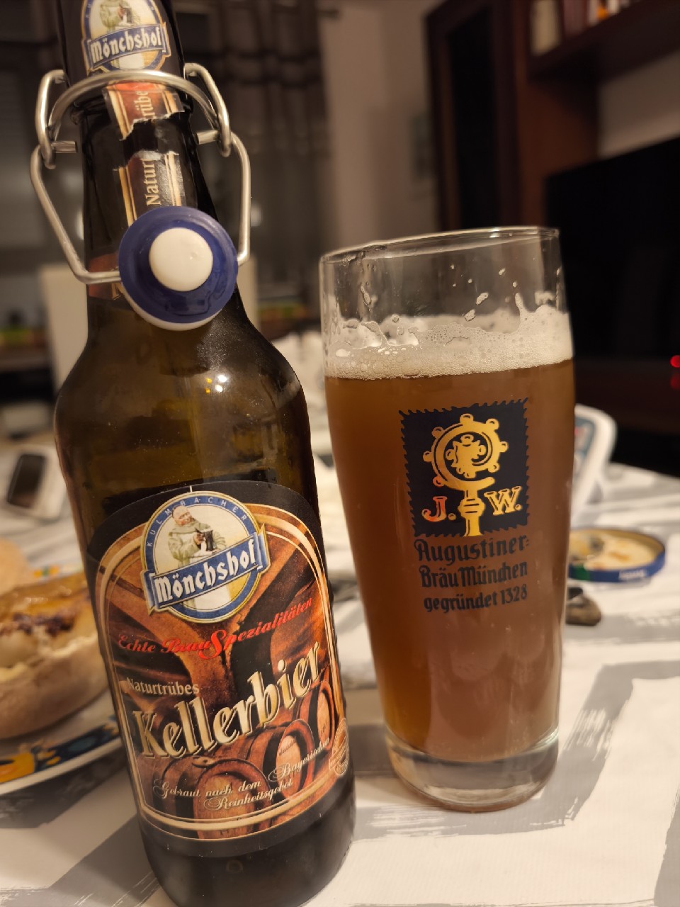 Mönchshof Naturtrübes Kellerbier, Germany