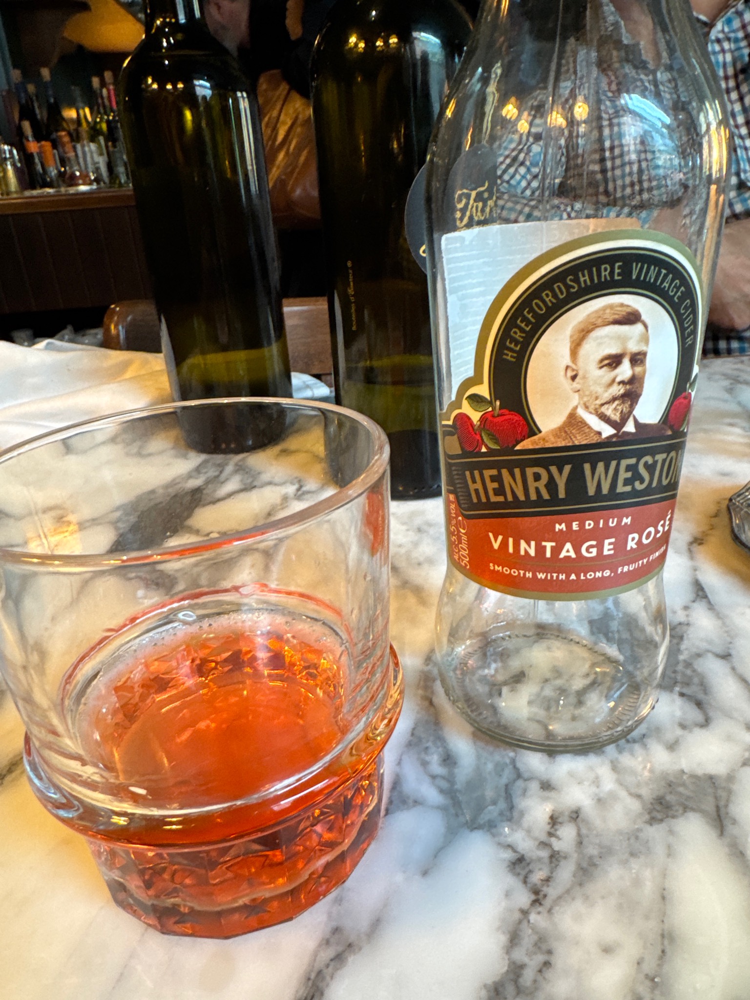 Henry Westons Medium Vintage Rosé 2019, England