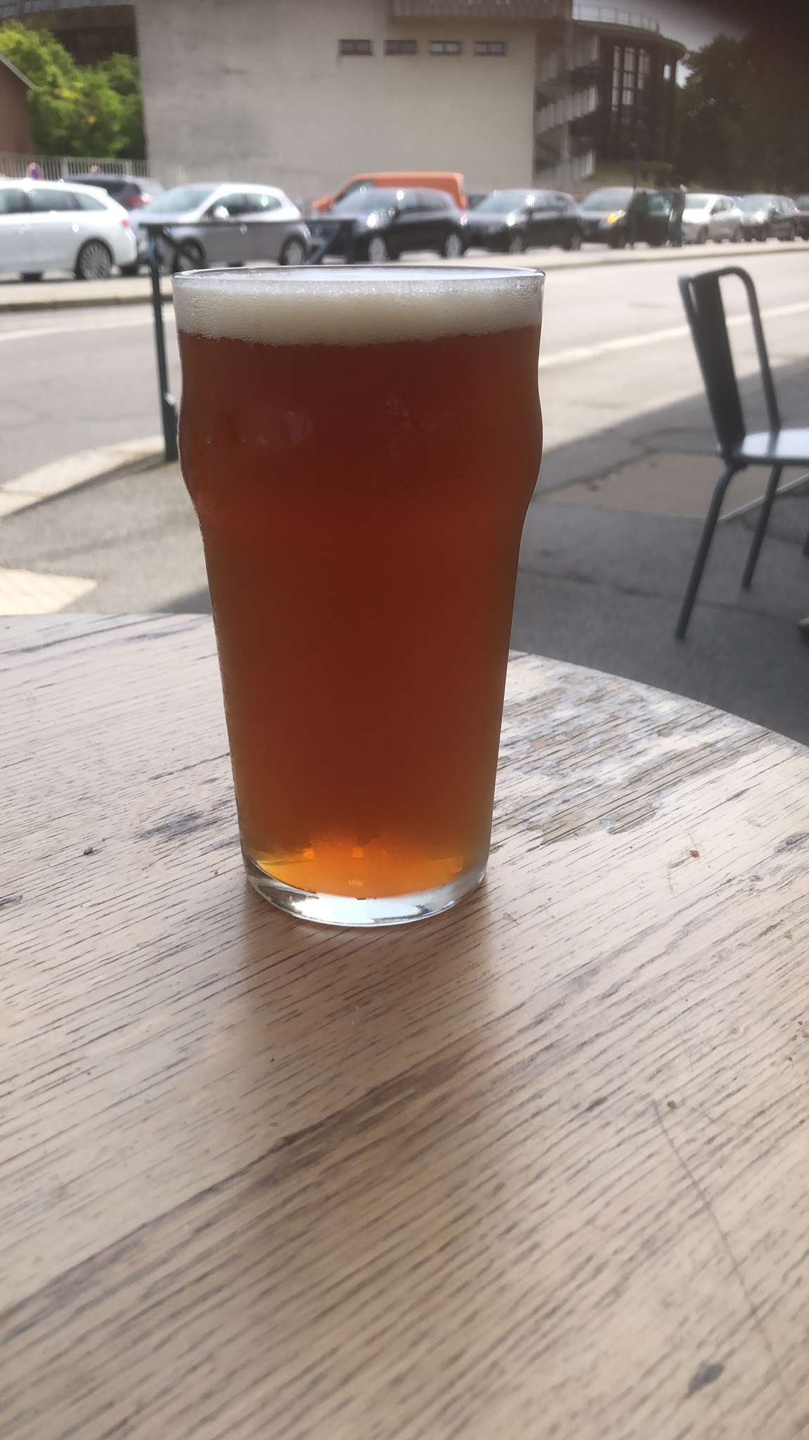 Pasadena, Brasserie Smash