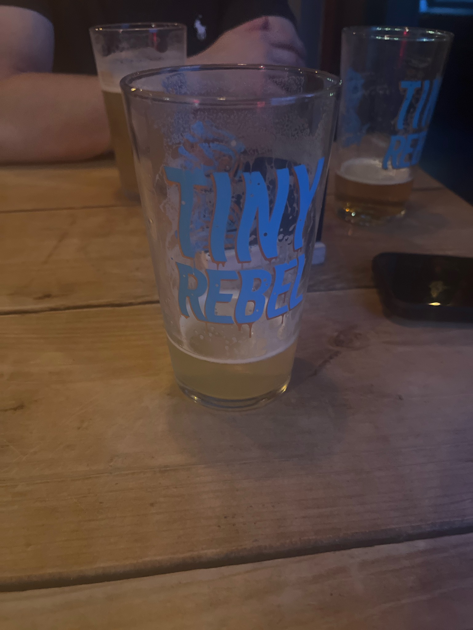 CLWB Tropica, Wales