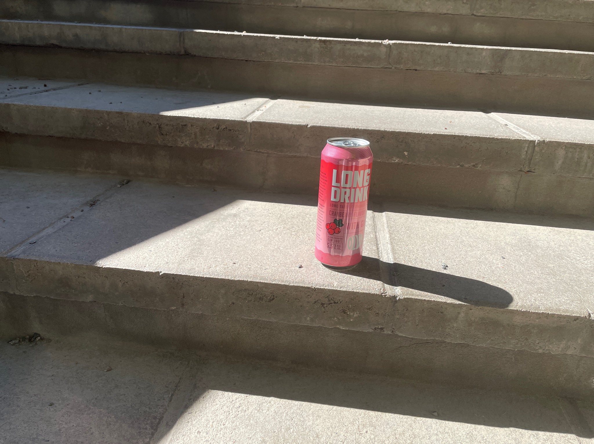 OLVI Long Drink Cranberry, Finland
