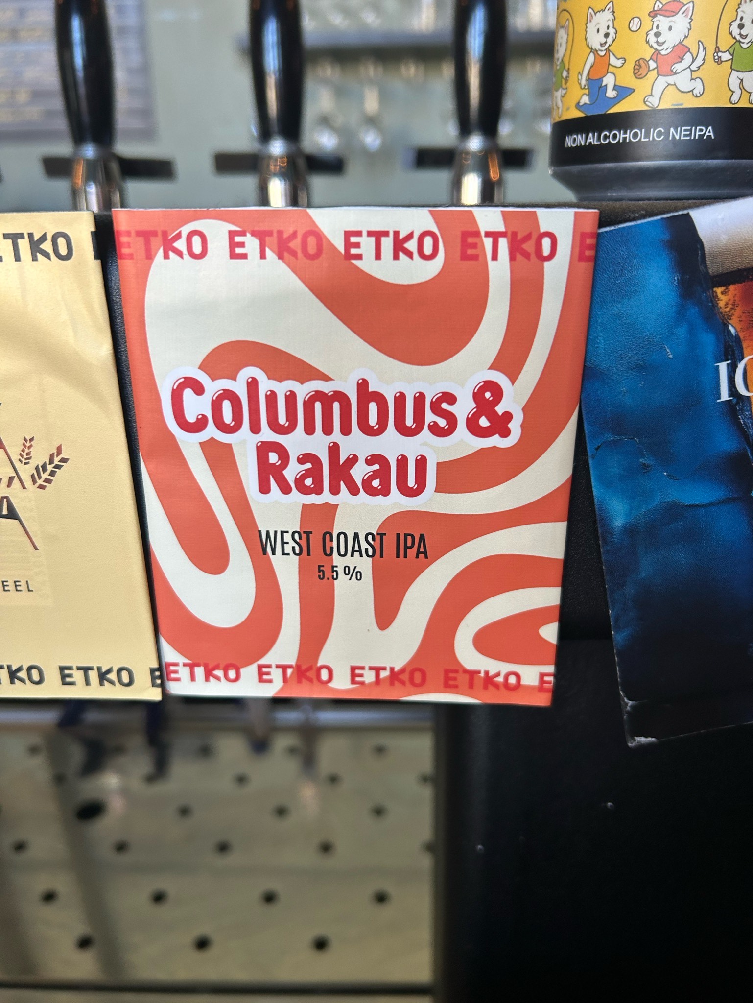 Columbus & Rakau, Finland