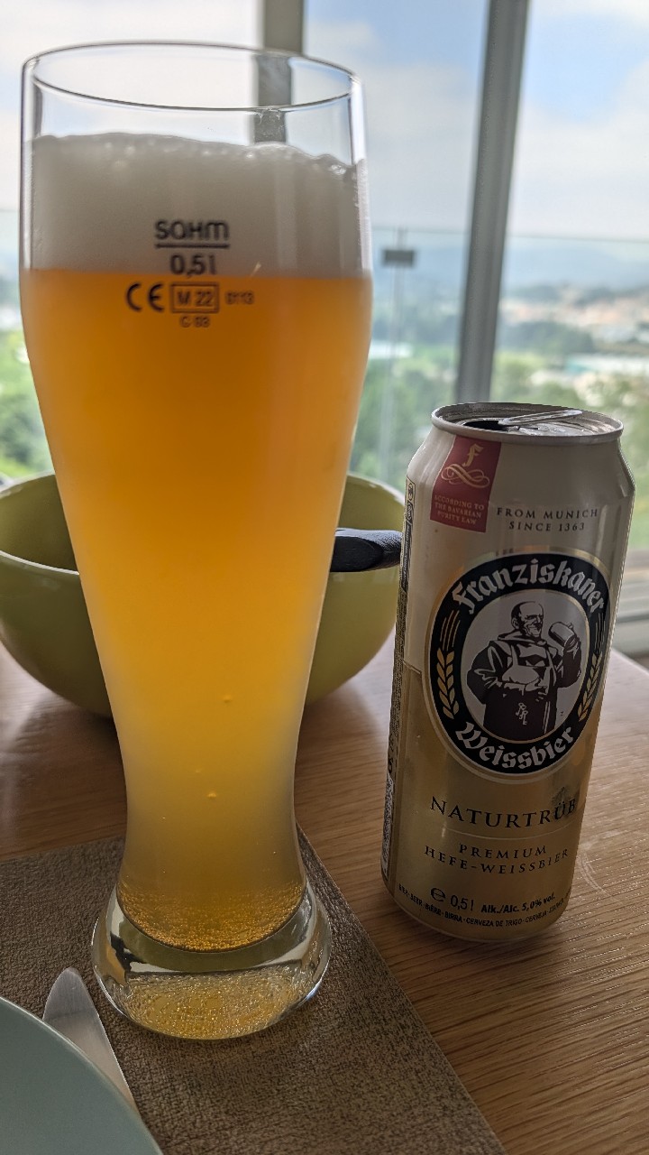 Franziskaner Premium Weissbier Naturtrüb, Germany