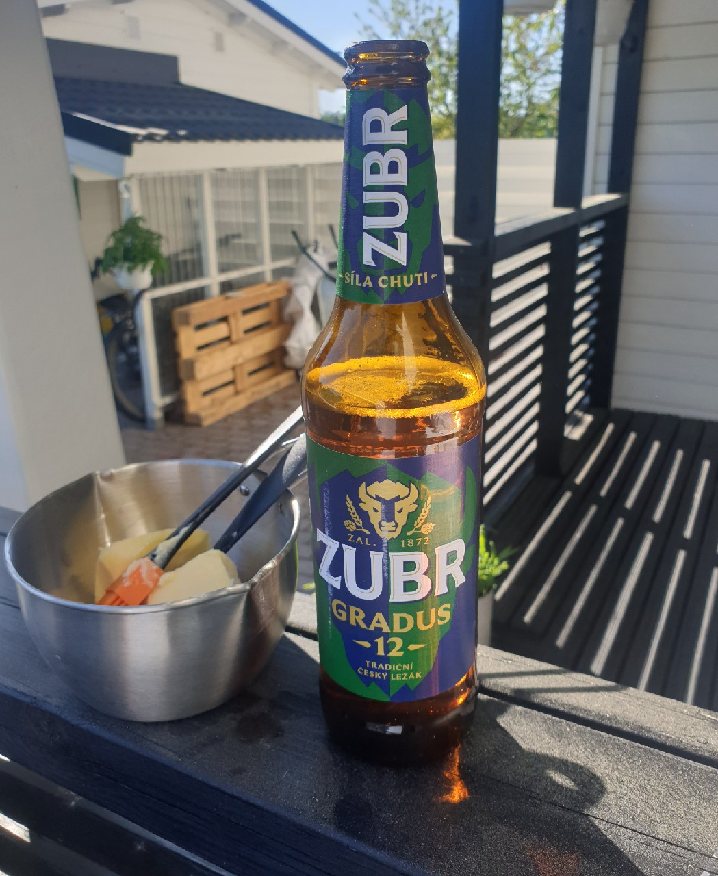 Zubr Gradus 12, Pivovar Zubr