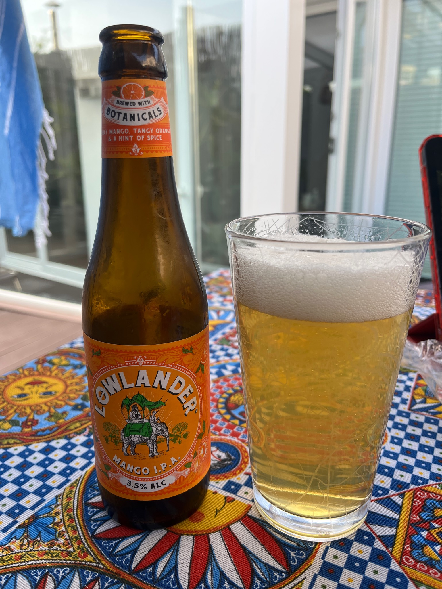 Mango IPA, Lowlander Botanical Beer