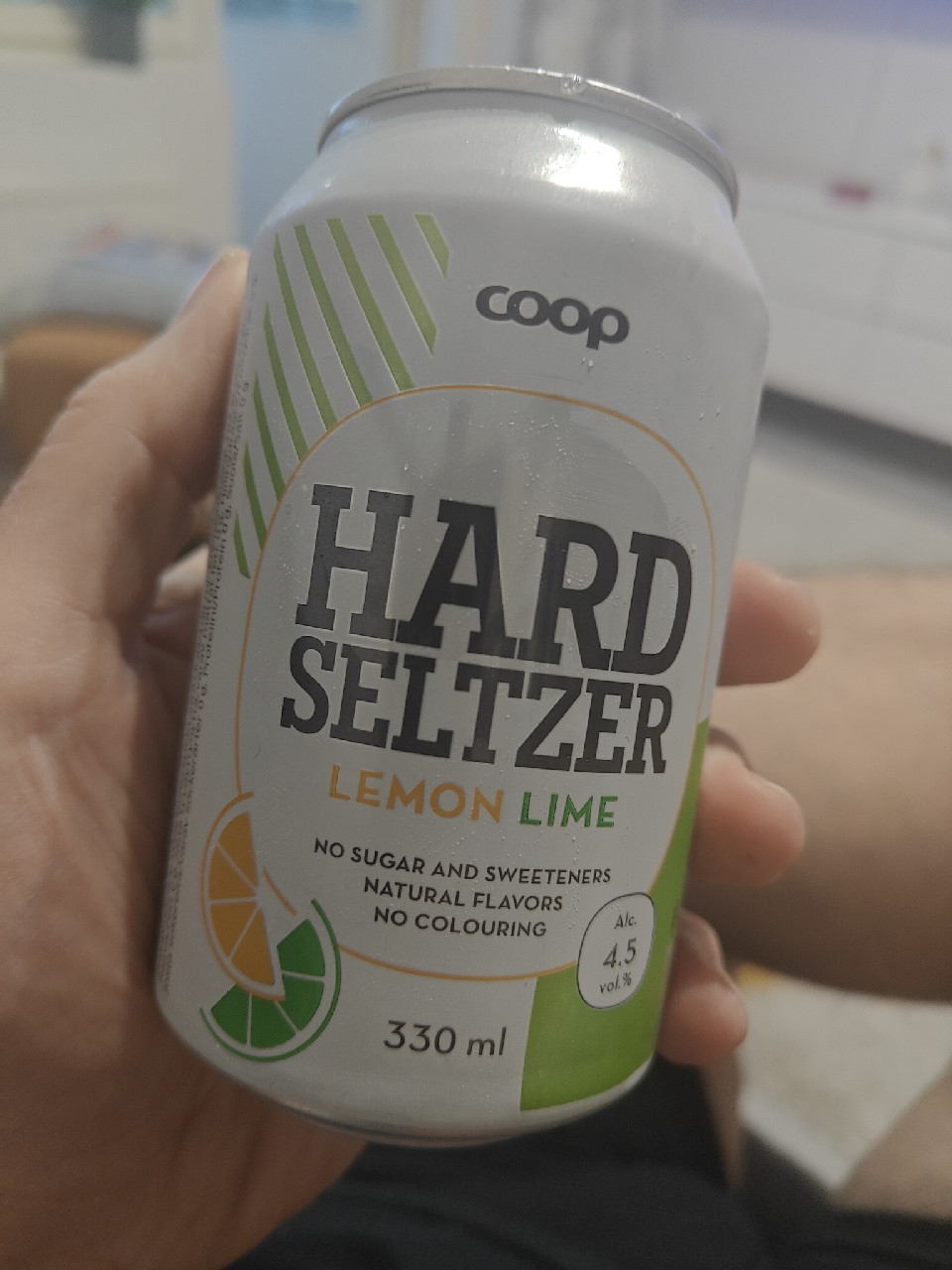 Rainbow Hard Seltzer Lemon & Lime, Finland