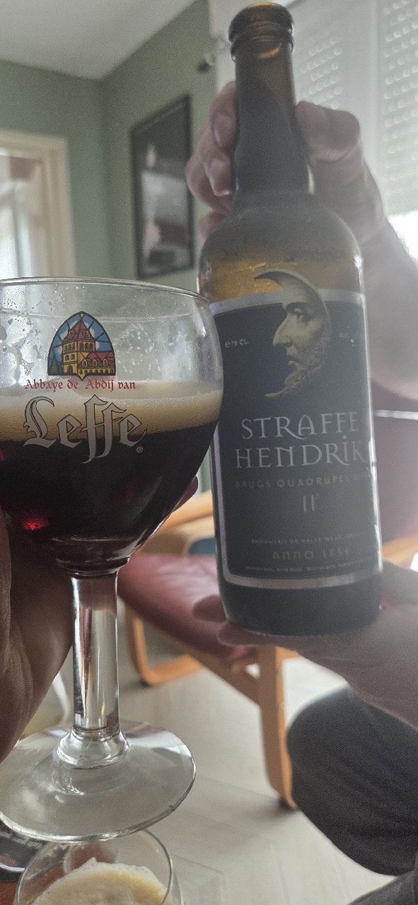 Straffe Hendrik Brugs Quadrupel Bier 11°, Belgium
