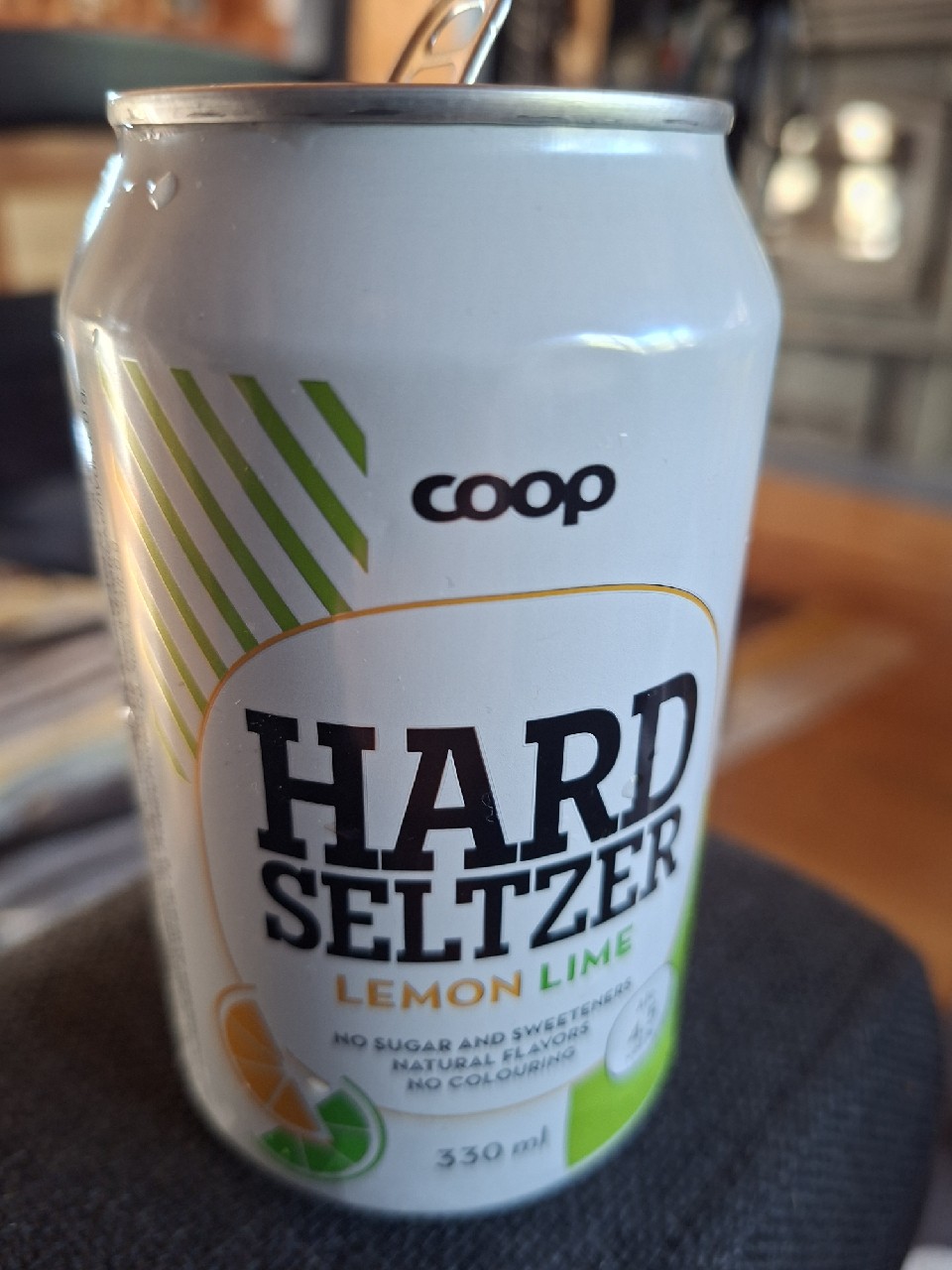 Hard Seltzer Lemon & Lime, Finland