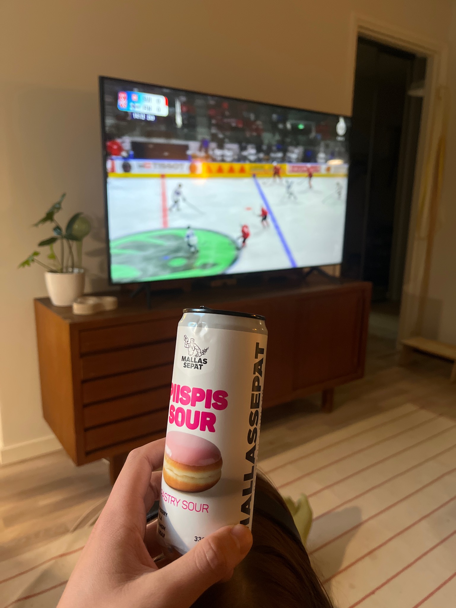Piispis Sour, Finland