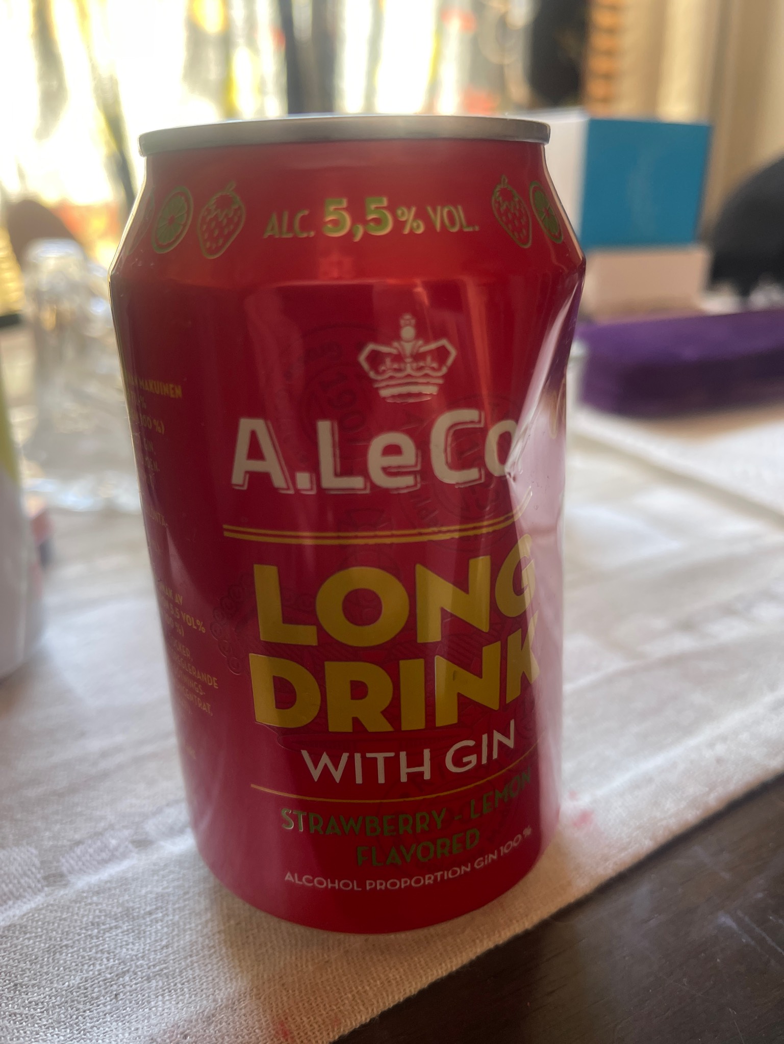 A.Le Coq GIN Strawberry–Lemon Long Drink, Estonia