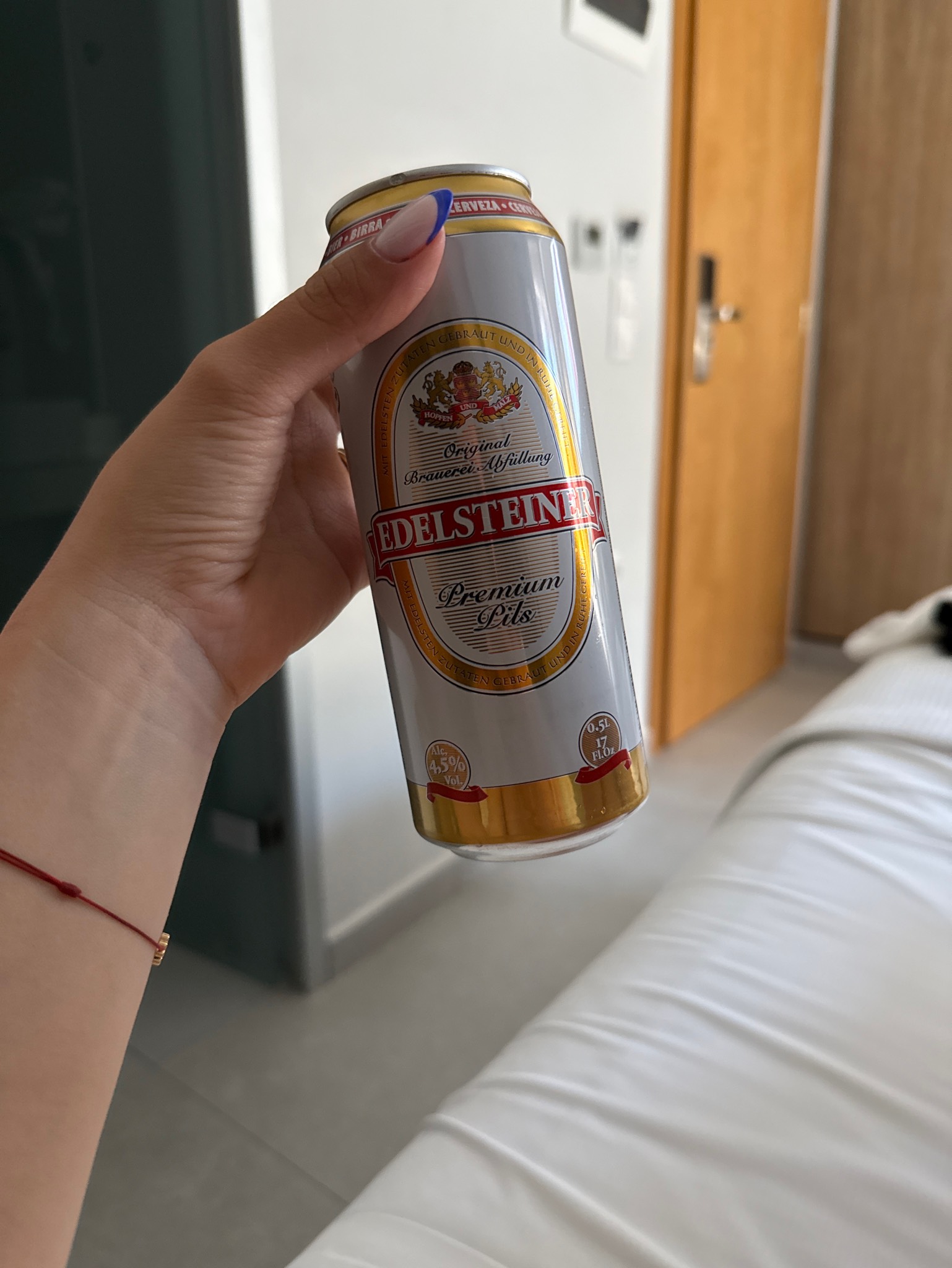 Edelsteiner Premium Pils, Greece