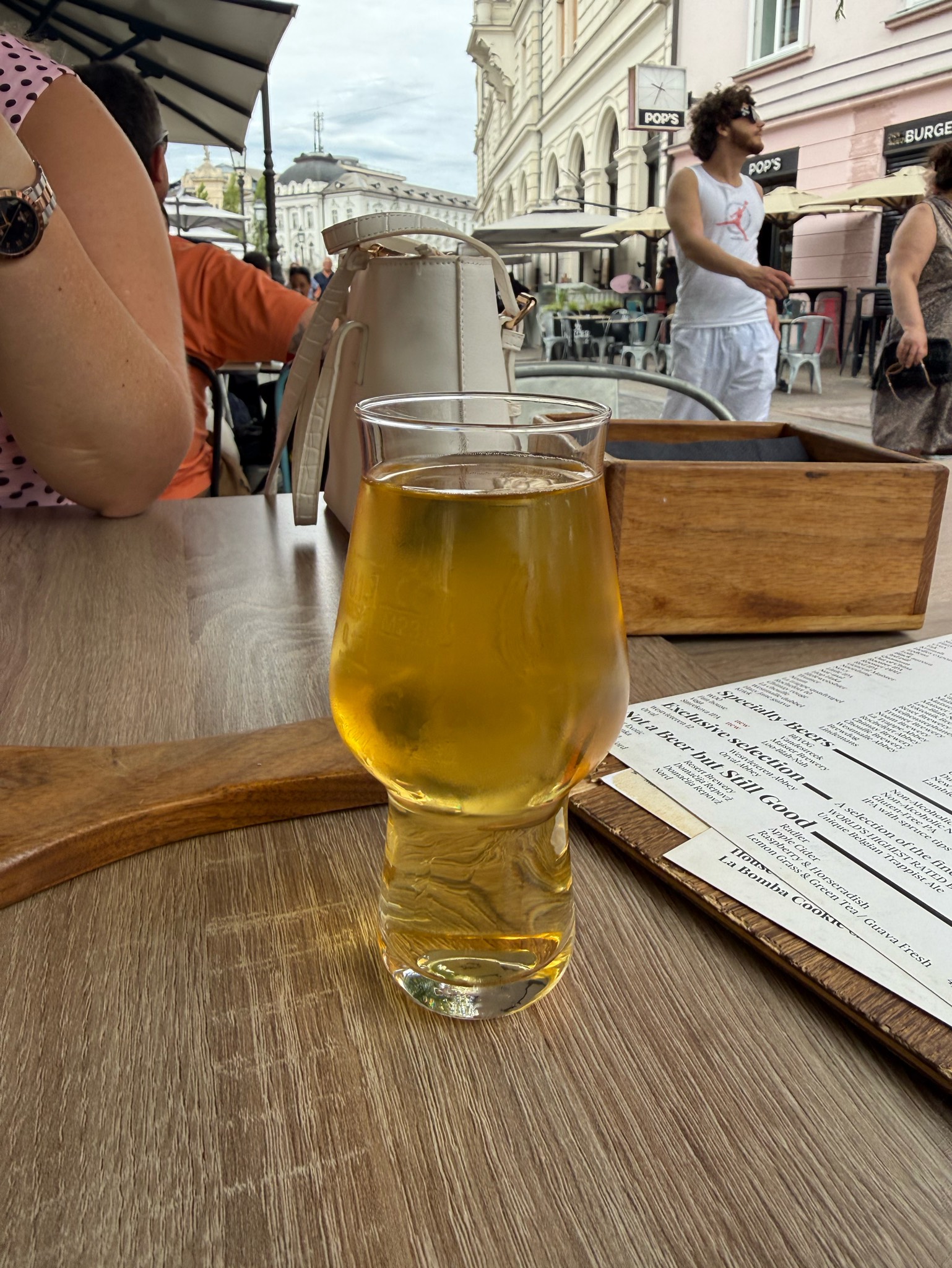 Pop's House Lager, Slovenia