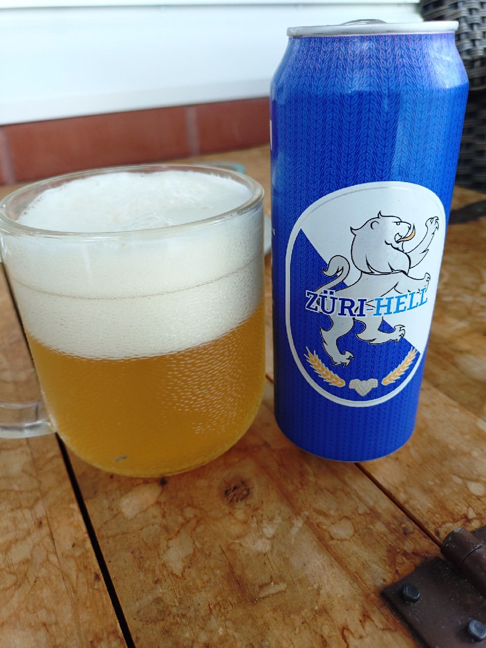 Züri-Hell, Brauerei Uster