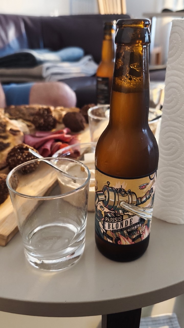 Parisis Blonde, France