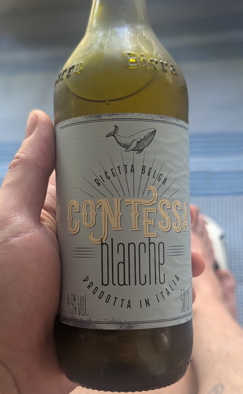 Contessa blanche, Contessa