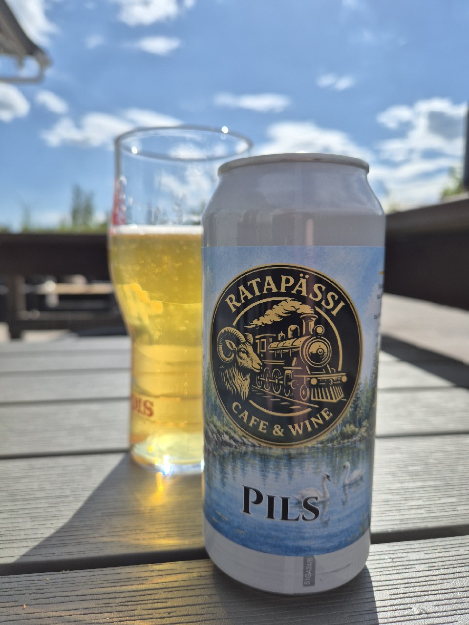 Ratapässi pils, Finland