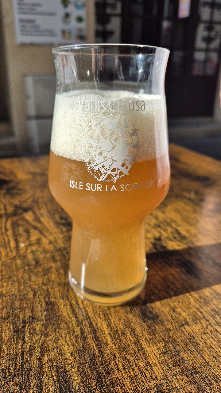 La Vallis Clausa Blonde, La Brasserie Artisanale Du Pays Des Sorgues (La Vallis Clausa)