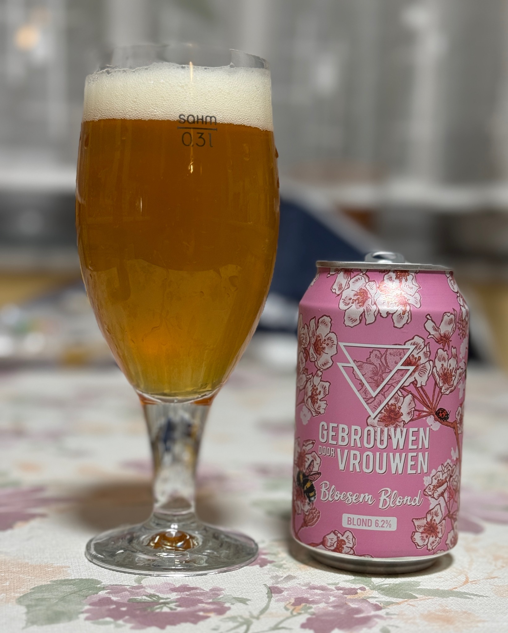 Bloesem Blond, Gebrouwen Door Vrouwen