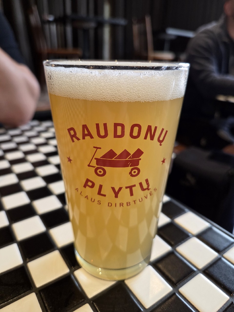 Penki mazgai, Raudonų Plytų Alaus Dirbtuvės (Švyturys)