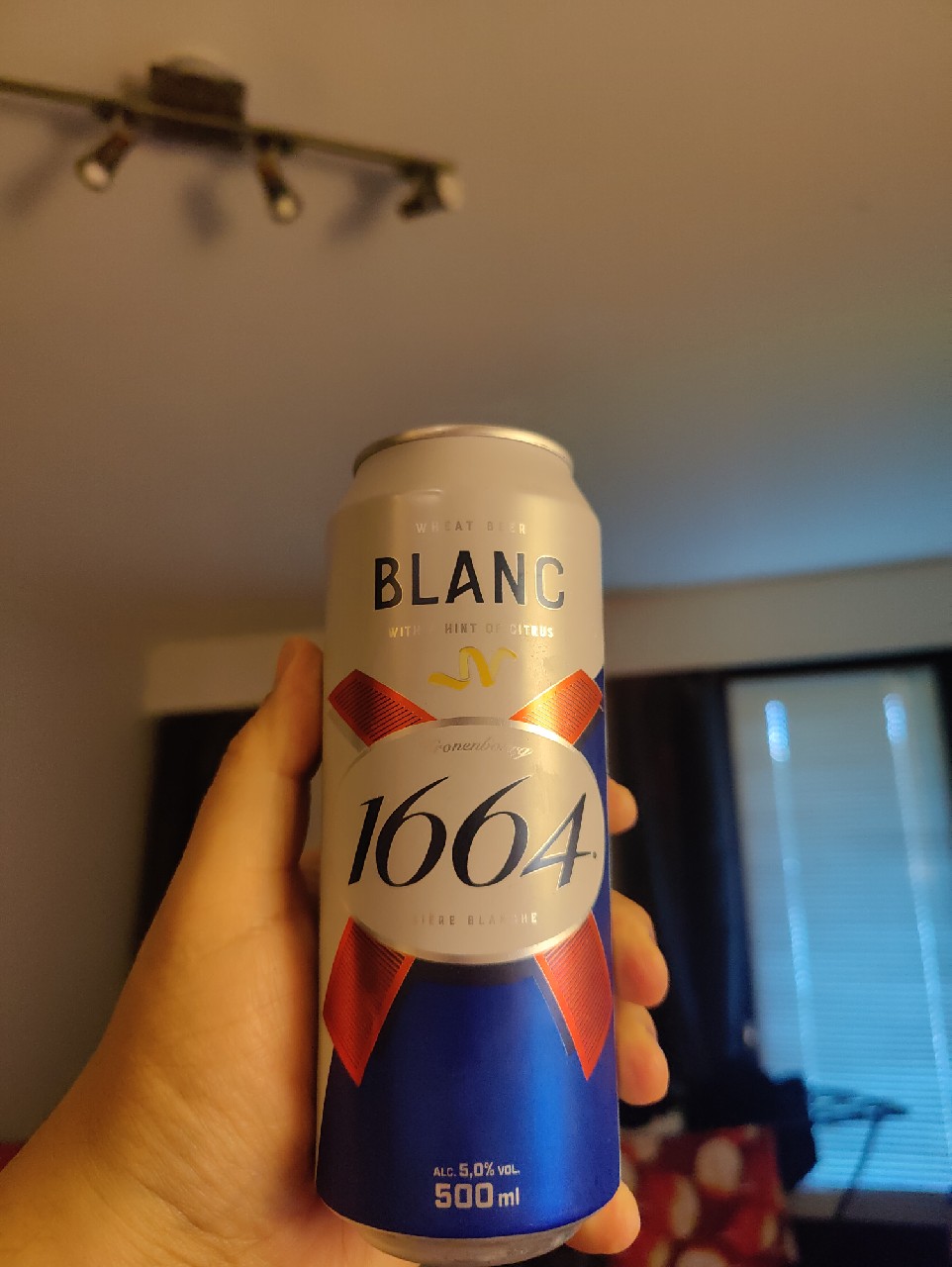1664 Blanc, Kronenbourg (Carlsberg)
