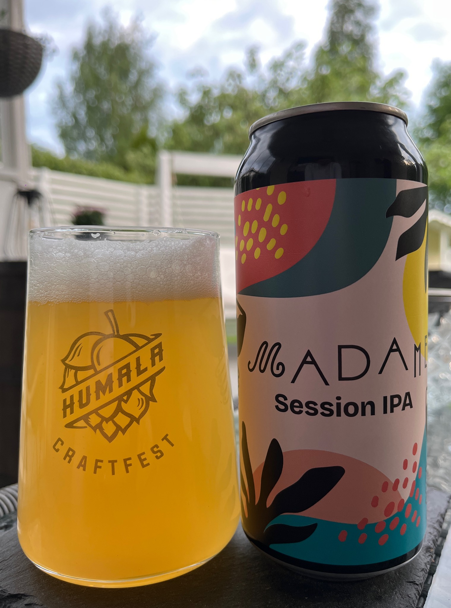 Madame, Finland