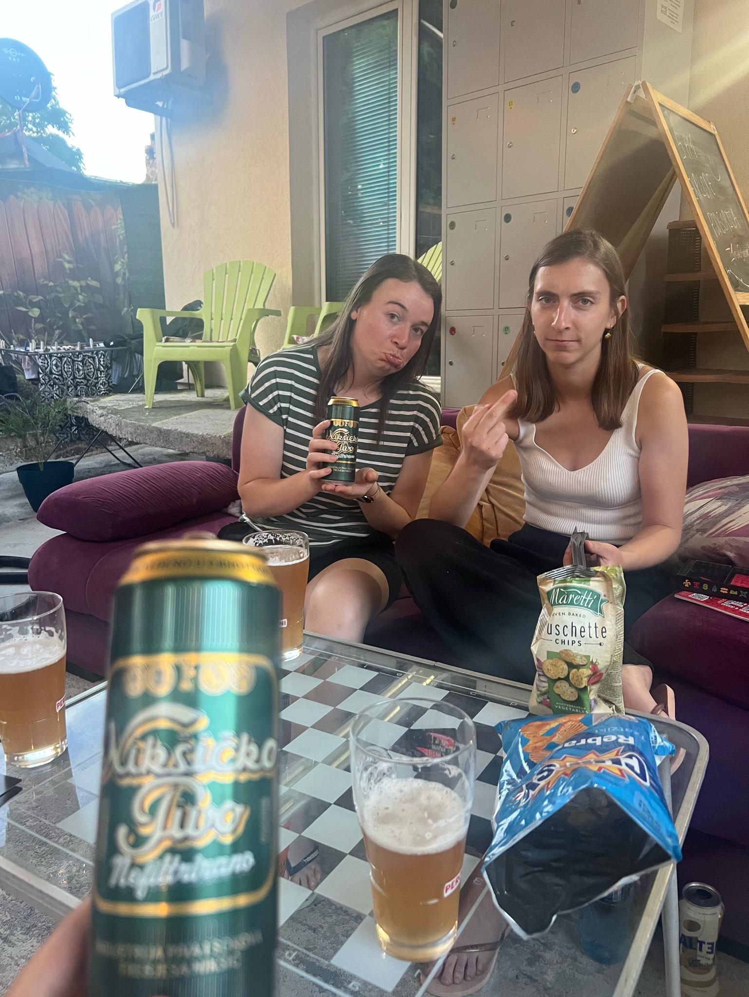 Nikšićko Pivo Nefiltrirano, Trebjesa Brewery (MolsonCoors)