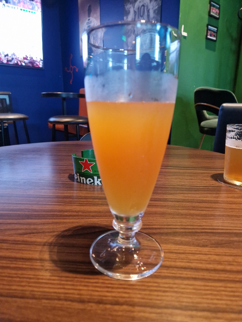 Pineapple Grapefruit Sour, Finland