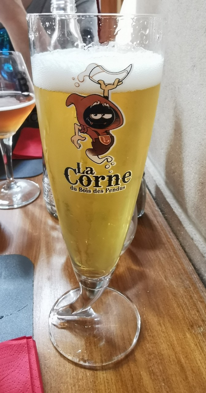 La corne, Belgium