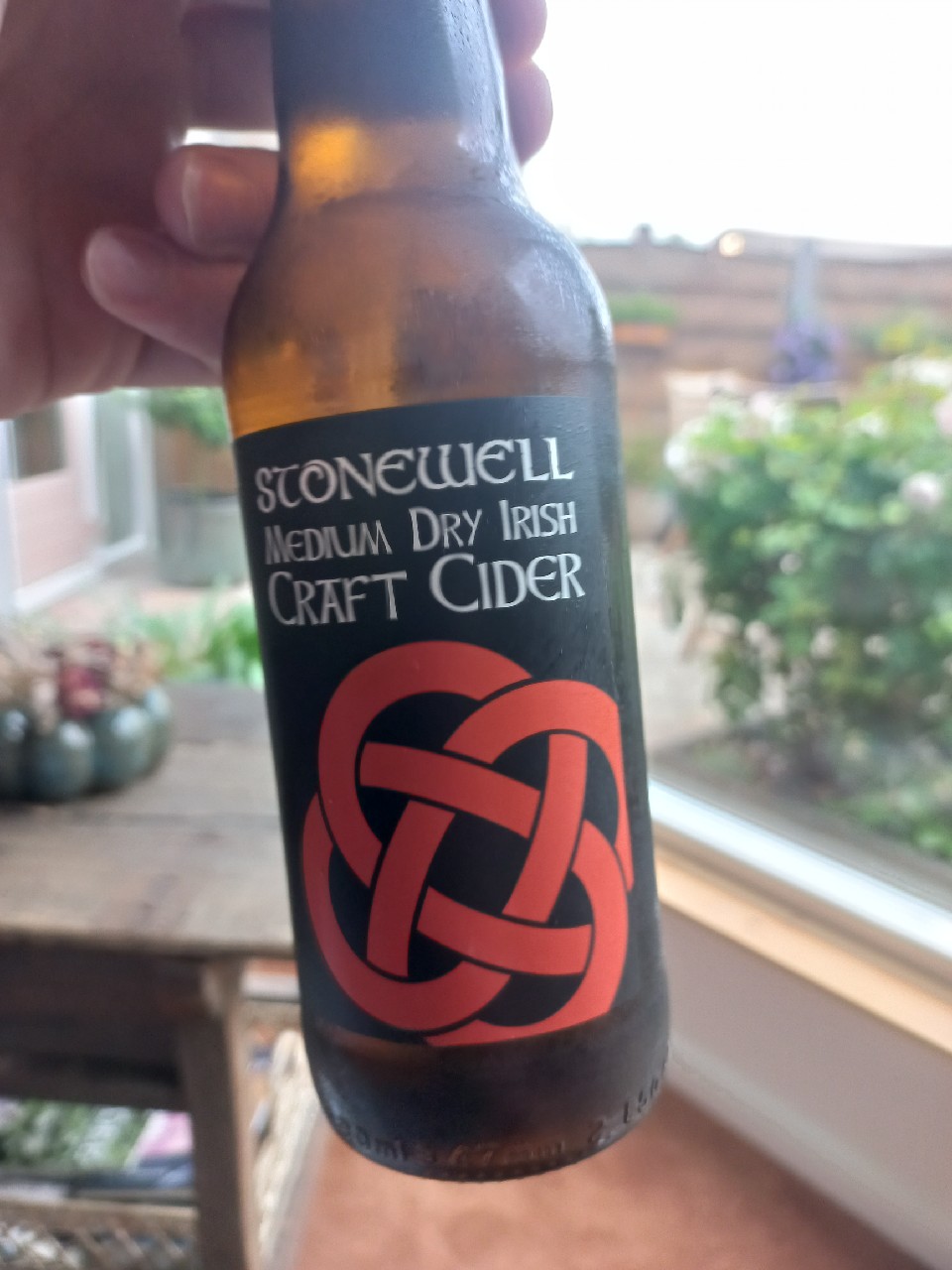 Stonewell Medium Dry Craft Cider, Stonewell Cider