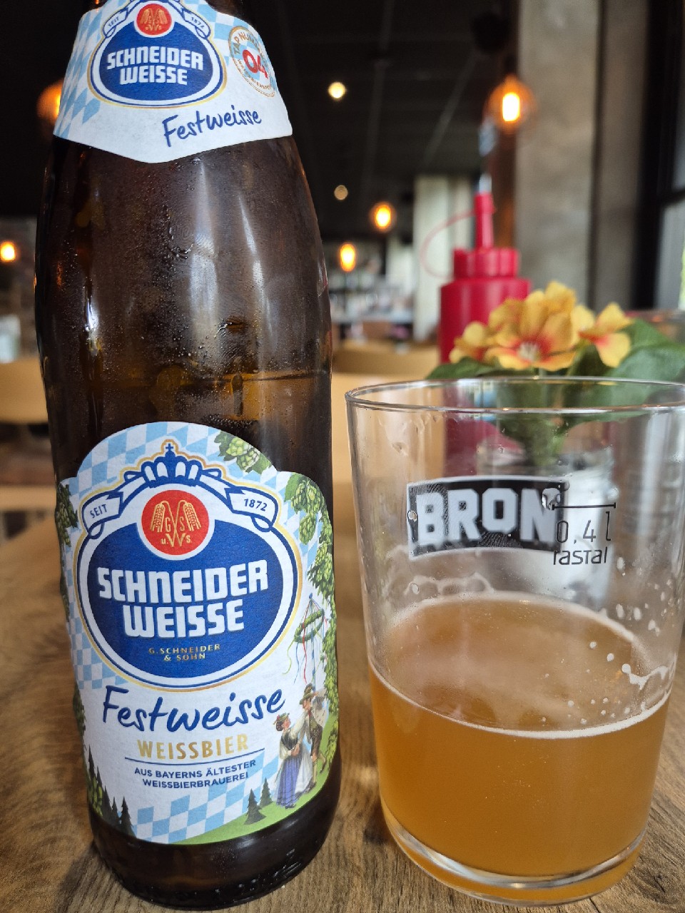 Schneider Weisse Tap 4 Festweisse Weissbier, Germany