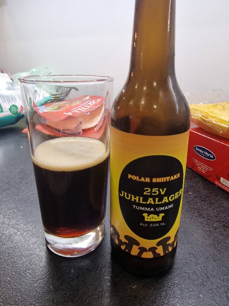 Tumma Umami - 25v Juhlalager, Finland