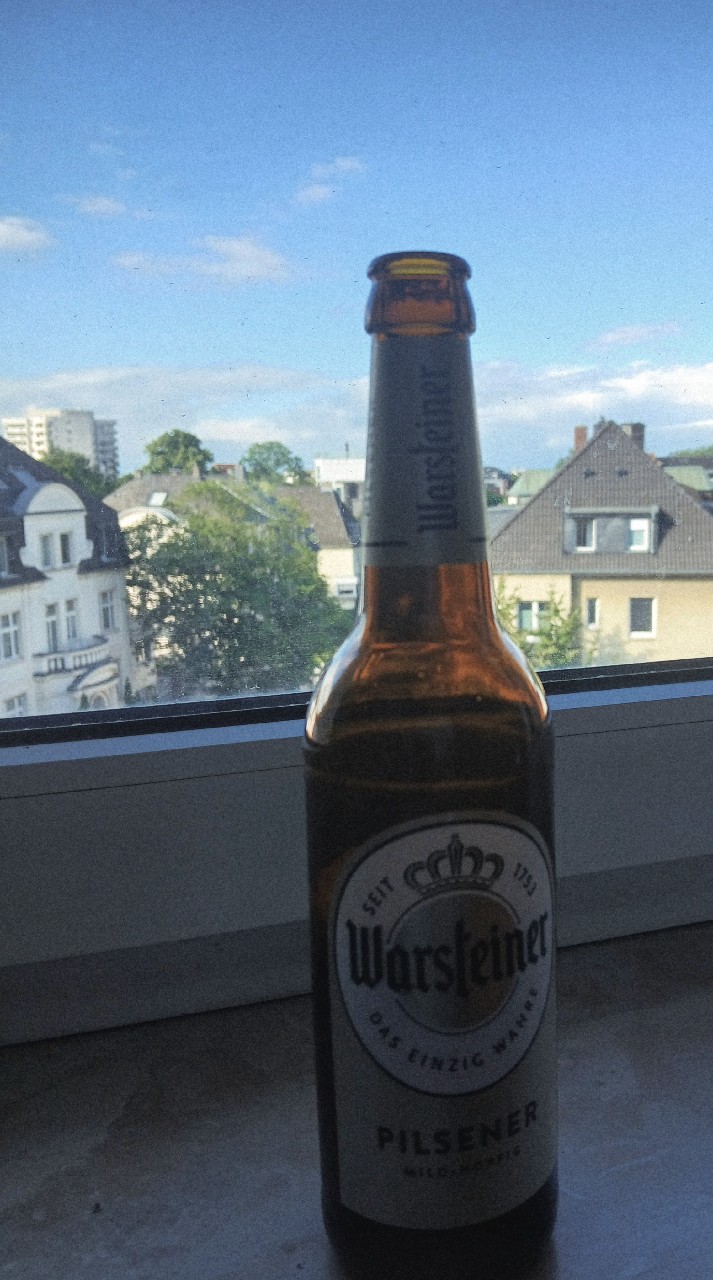 Warsteiner Pilsener / Premium Beer, Warsteiner Brauerei