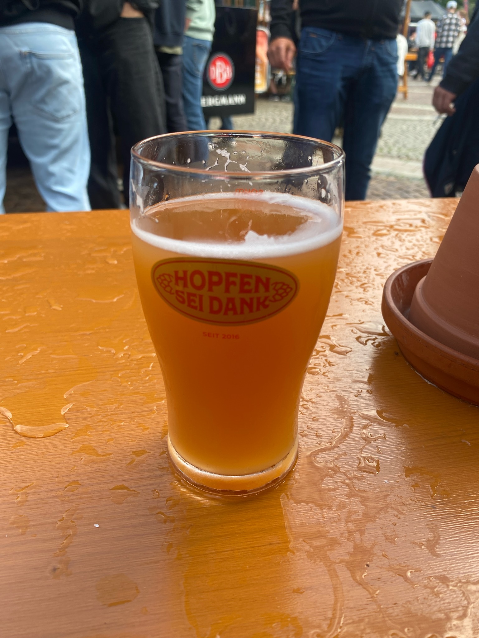 Bla Bli Blub, Straßenbräu