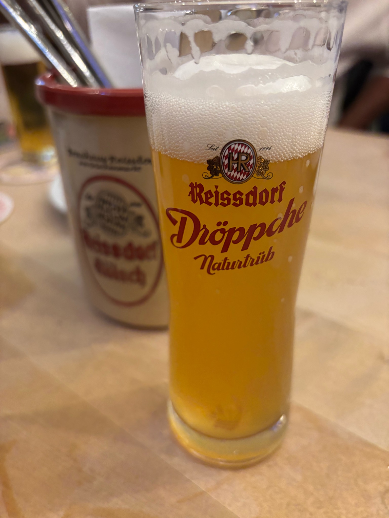 Dröppche Naturtrüb, Privat-Brauerei Heinrich Reissdorf