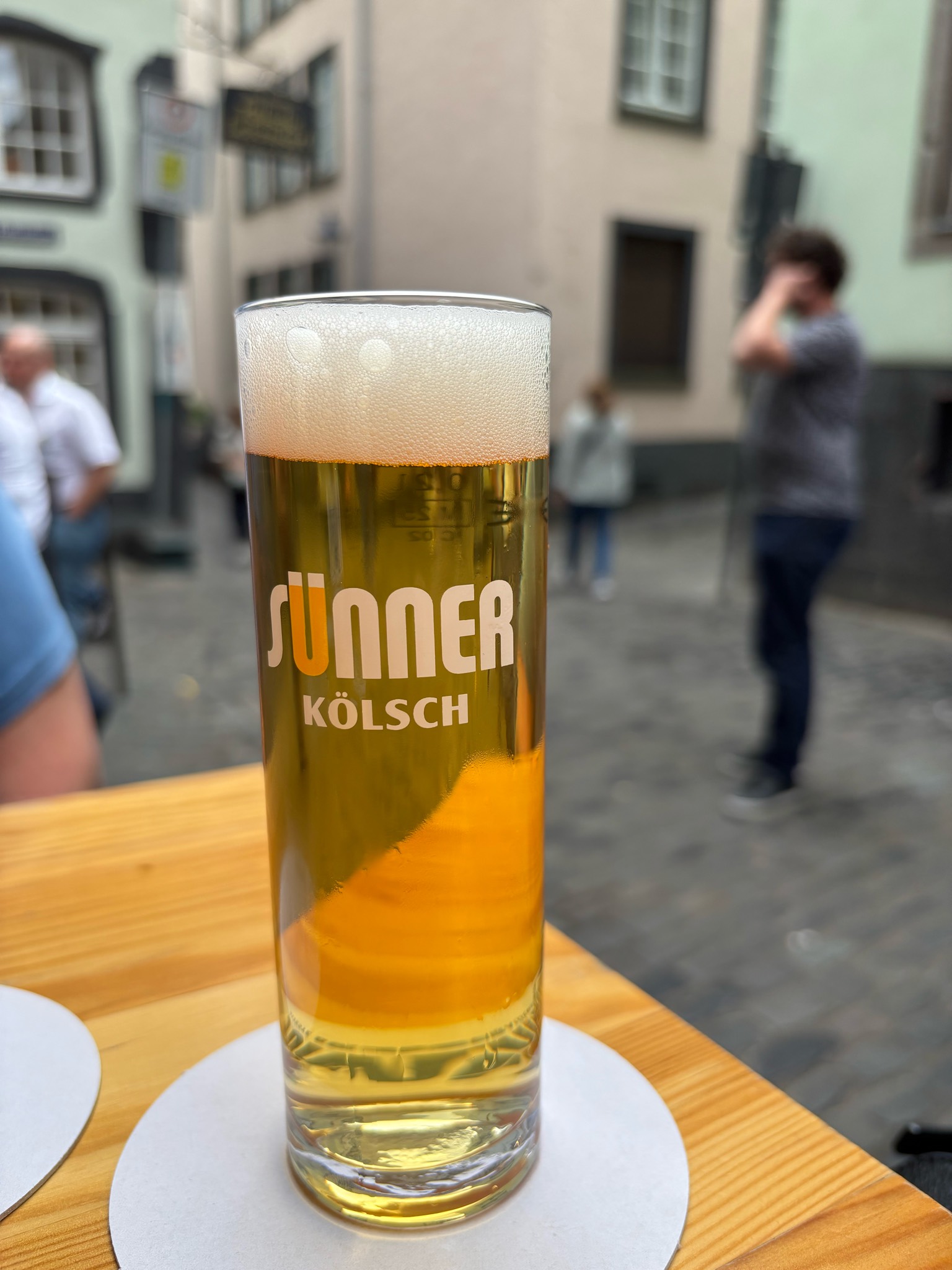 Sünner Kölsch, Sünner Brauerei und Brennerei