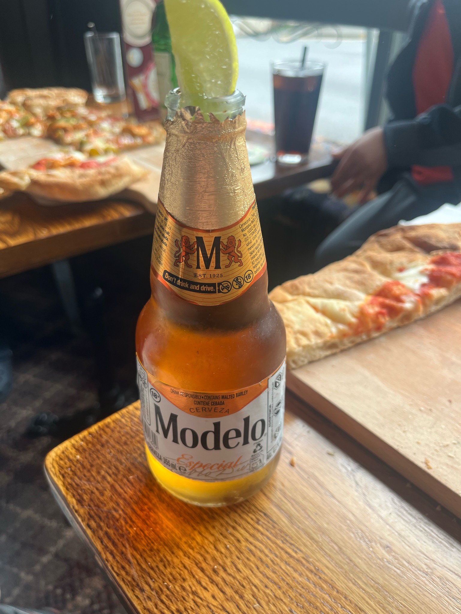Modelo Especial, Mexico