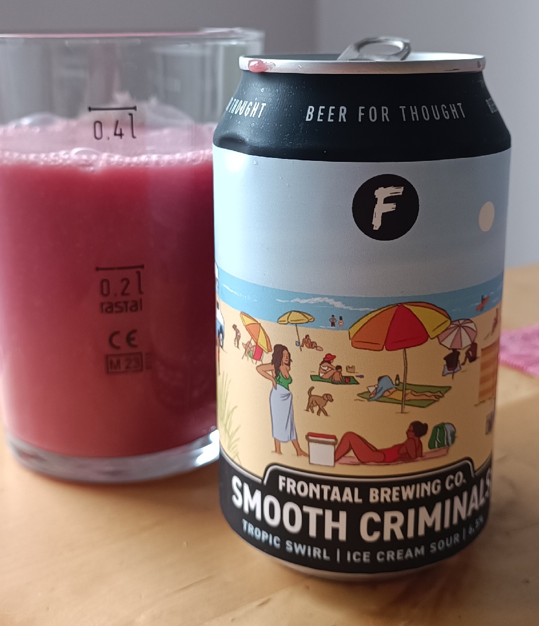 Smooth Criminals: Tropic Swirl, Brouwerij Frontaal