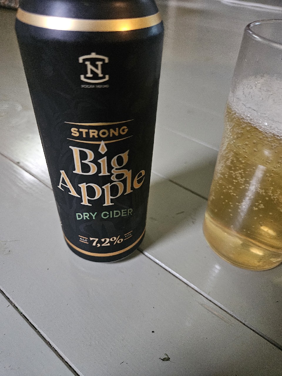 Big Apple Strong Dry Cider 7,2%, Finland