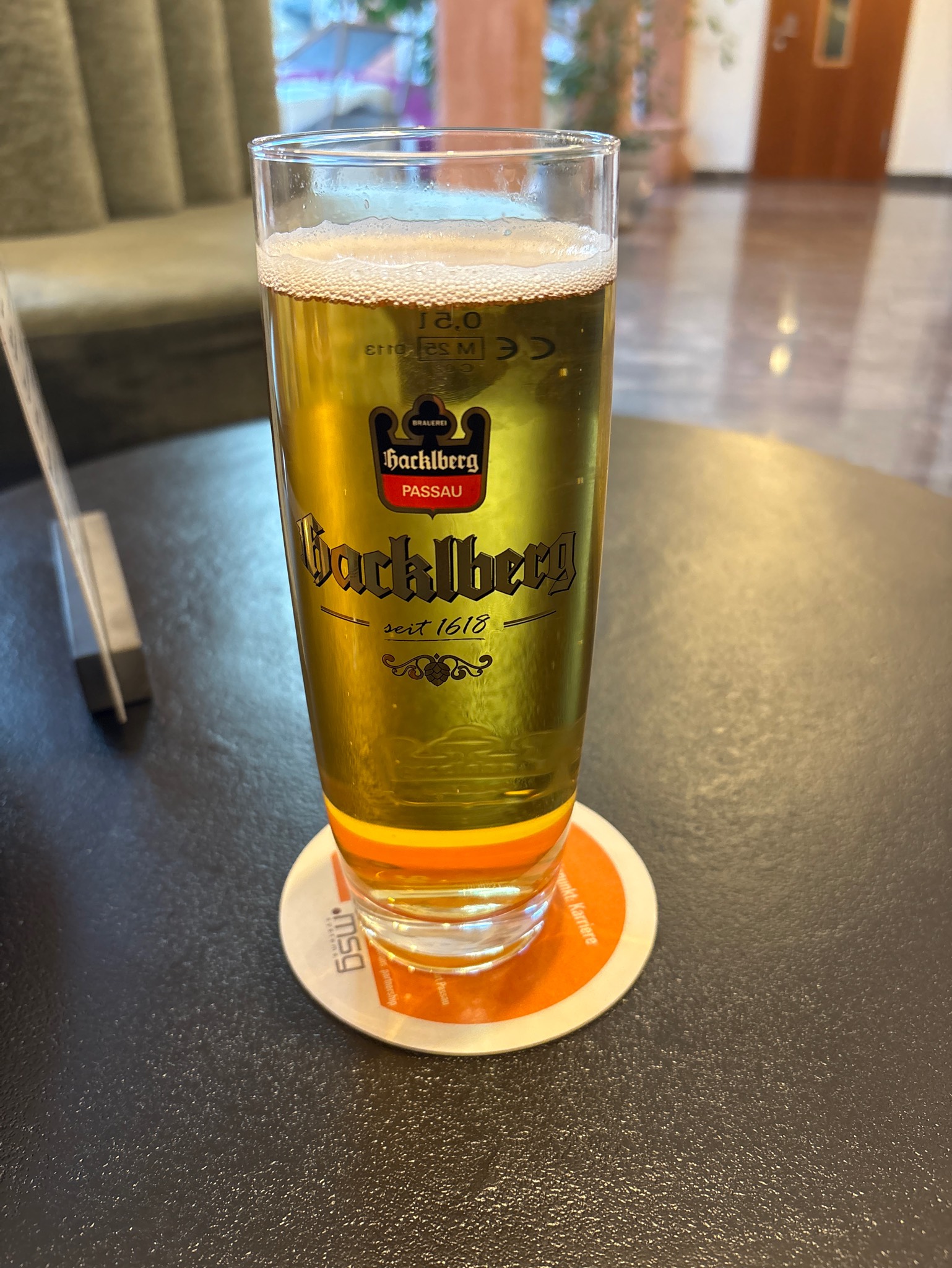 Hacklberg Edelhell Export, Brauerei Hacklberg